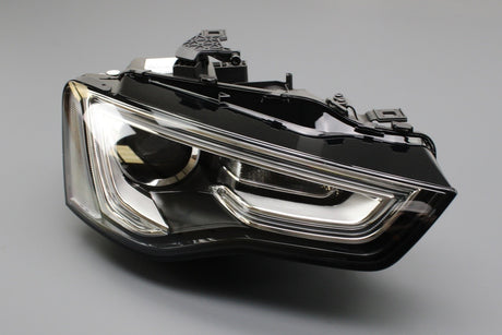Audi A5 S5 RS5 2012-16 xenon headlight (right) 8T0941044D