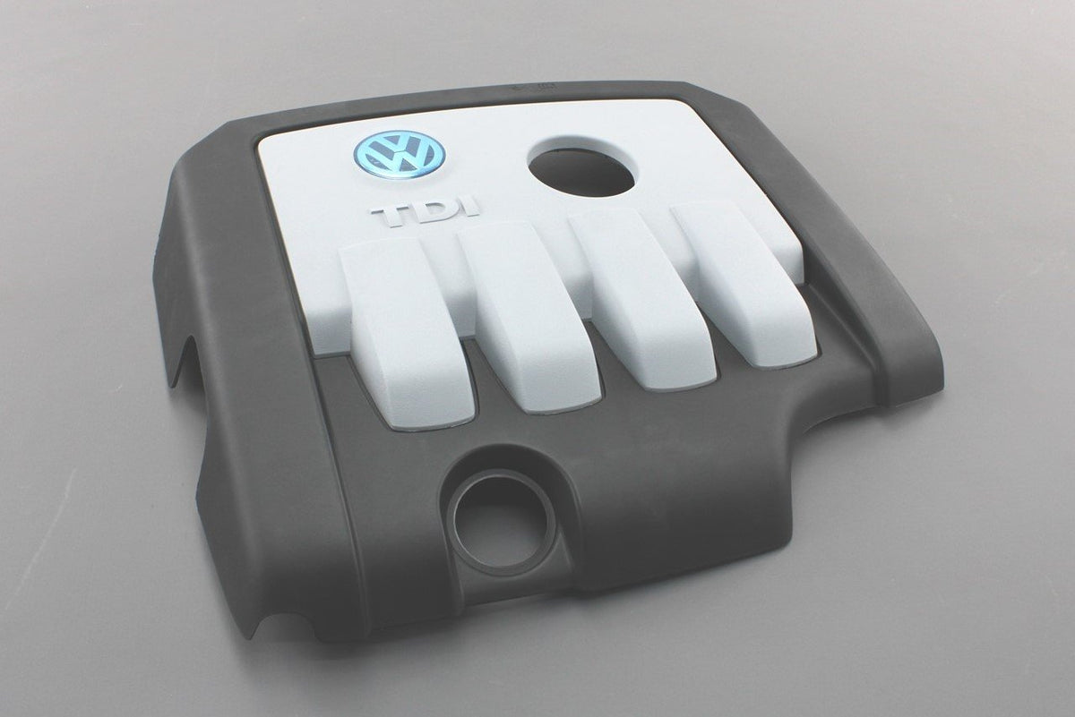 VW Golf MK5 Passat Jetta Touran 2.0 TDI engine cover 03G103925BP, view 1