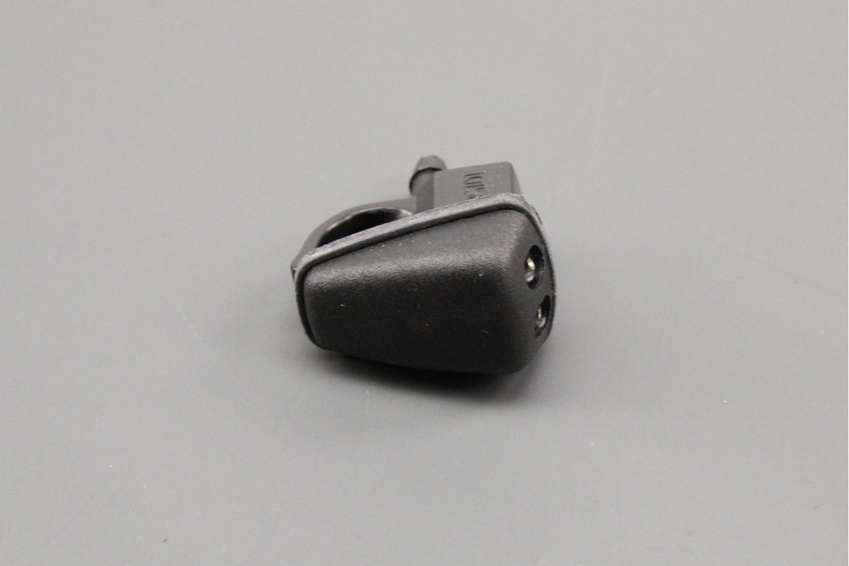 Land Rover Freelander 2 2006-2014 windscreen washer jet LR048707