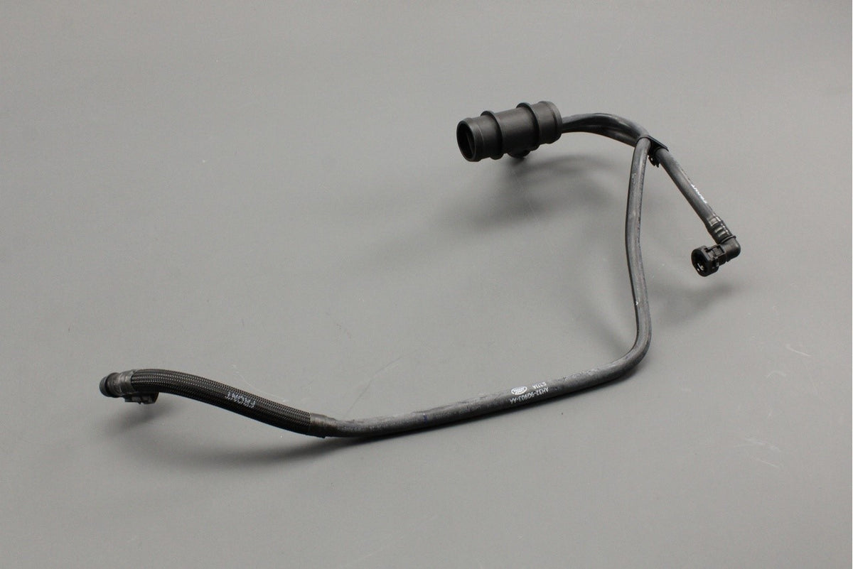 Range Rover Sport 2010-2013 radiator coolant hose (upper) LR019007, view 1