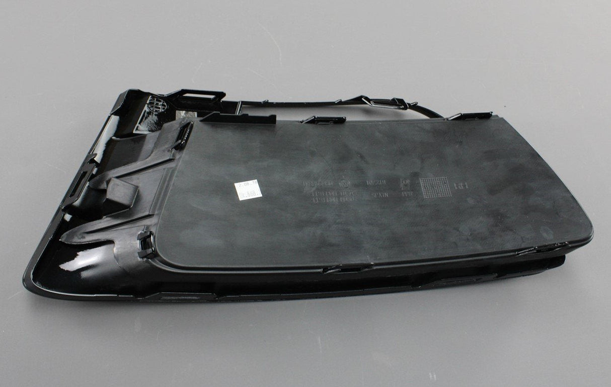 VW Scirocco R 2009-2014 Front bumper vent grille (Right) 1K8854662 041