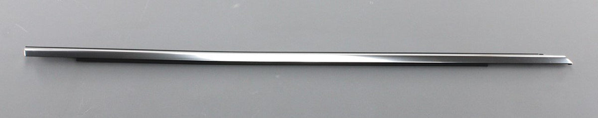 Audi A4 B9 2016-On front outer window seal chrome (right) 8W0853284E 2ZZ, view 1
