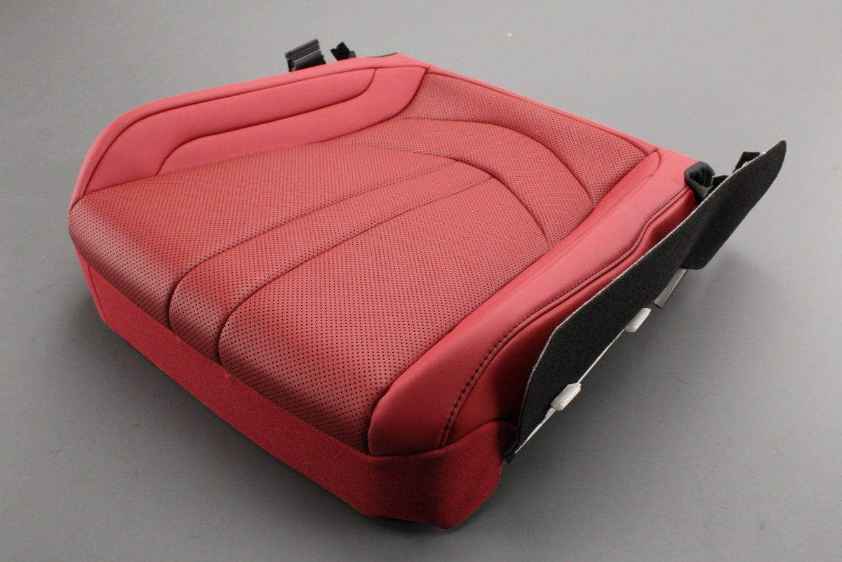 Lexus sport seat base cushion with cover (front right) 71101-33410-D2, view 1