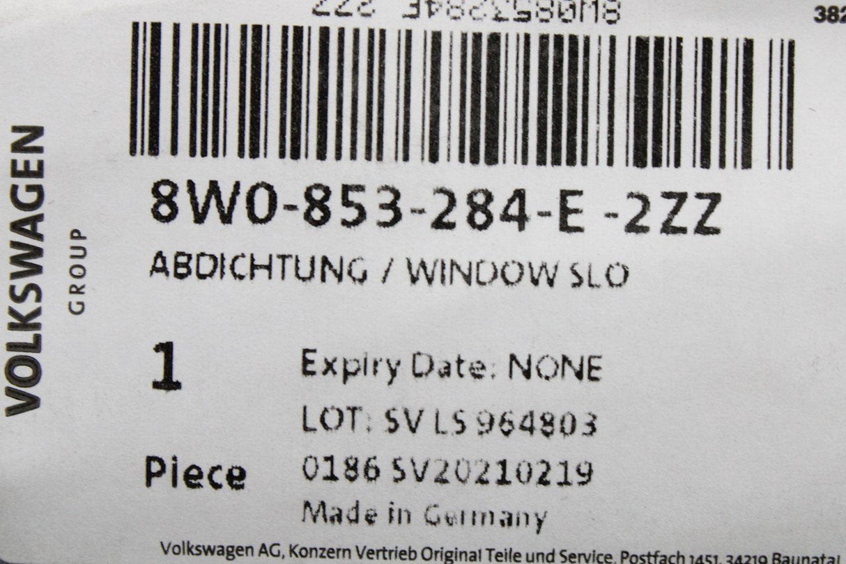 Audi A4 B9 2016-On front outer window seal chrome (right) 8W0853284E 2ZZ
