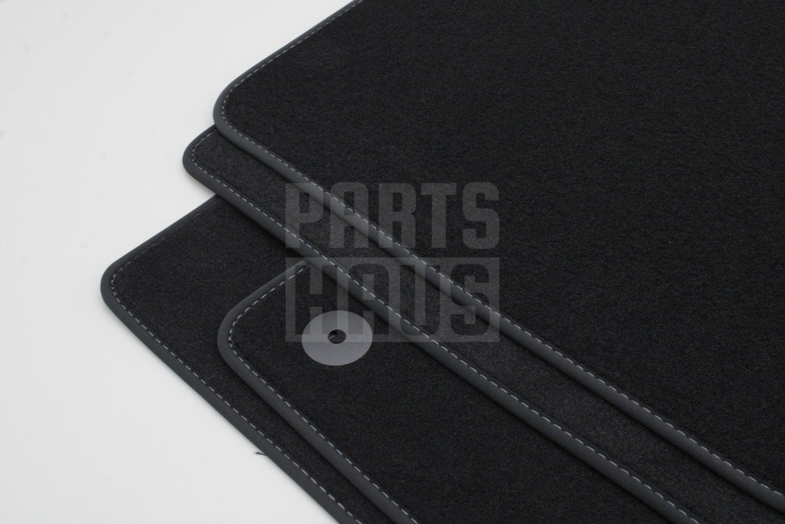SEAT Arona 2018-on front and rear carpet mats (RHD) 6F2863011E LOE