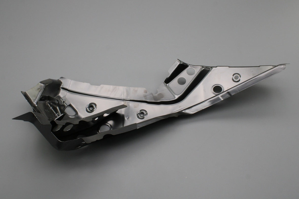 Audi e-tron 2019-2023 d-pillar body panel (left) 4KE809027