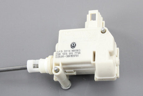 VW Golf MK6 2009-13 Fuel filler flap solenoid actuator 5K6810773A
