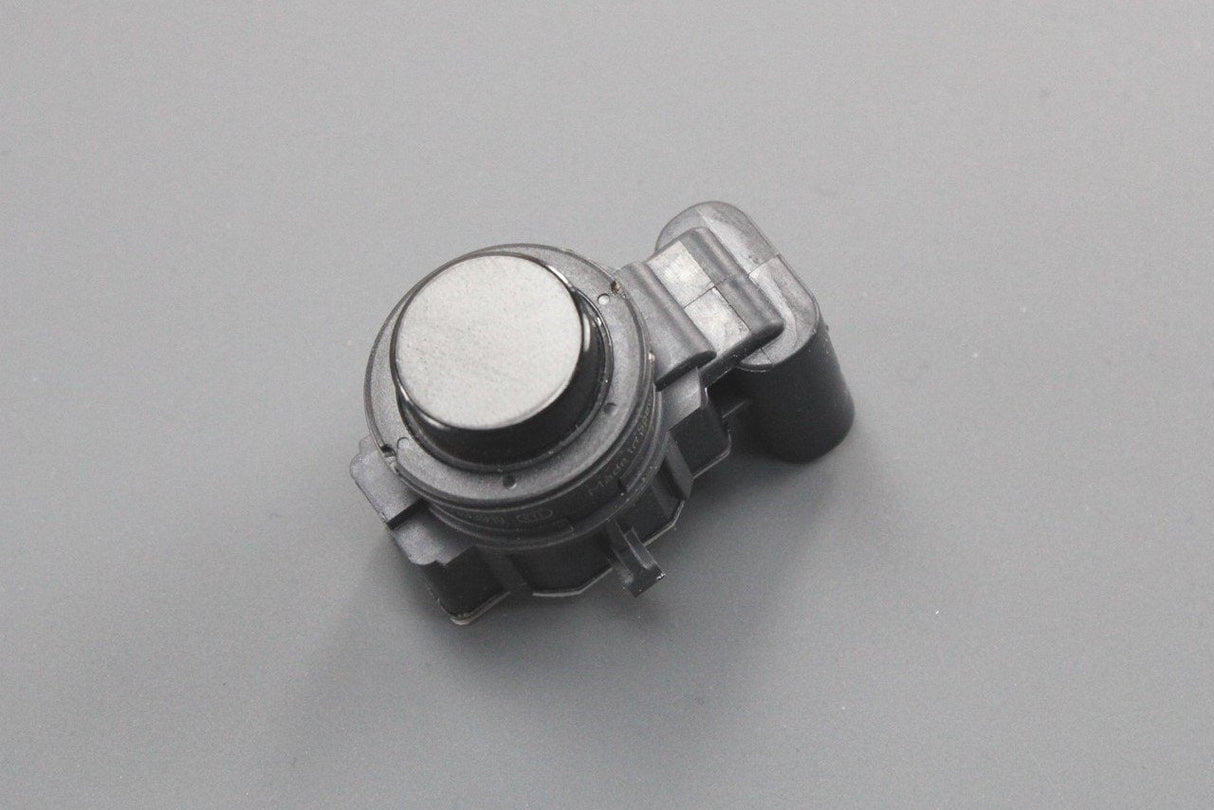 Skoda Kodiaq 2017-on front parking sensor (outer left/right) 3Q0919297C