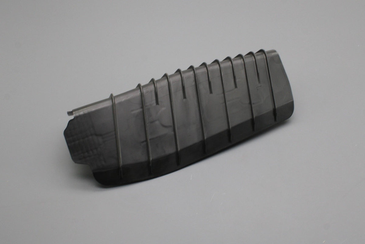 Audi RS4 A5 S5 RS5 rear lower arm stone chip guard (left) 8W0505415E, view 1