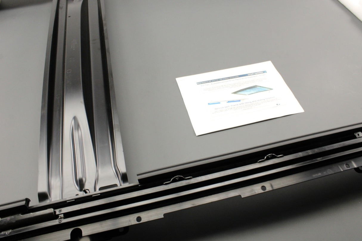 Audi Q7 4L 2007-2015 panoramic sunroof frame with actuator 4L0877049C