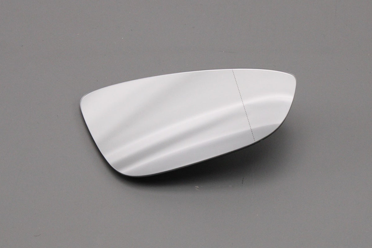 VW Beetle 2012-19 Beetle Cabriolet wing mirror glass (right) 5C5857522A, view 1