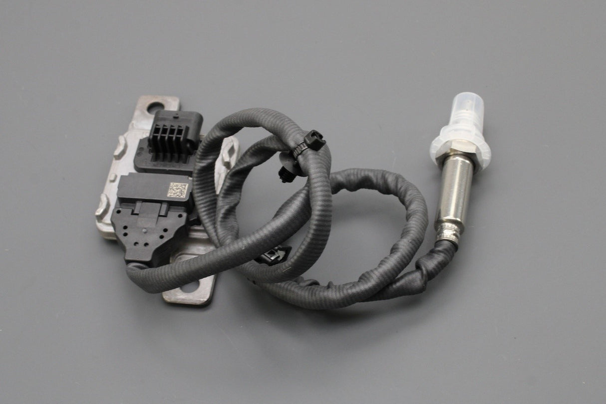 Audi A6 2013-2018 A7 2015-2018 front NOx sensor (3.0 TDI) 4G0907807S