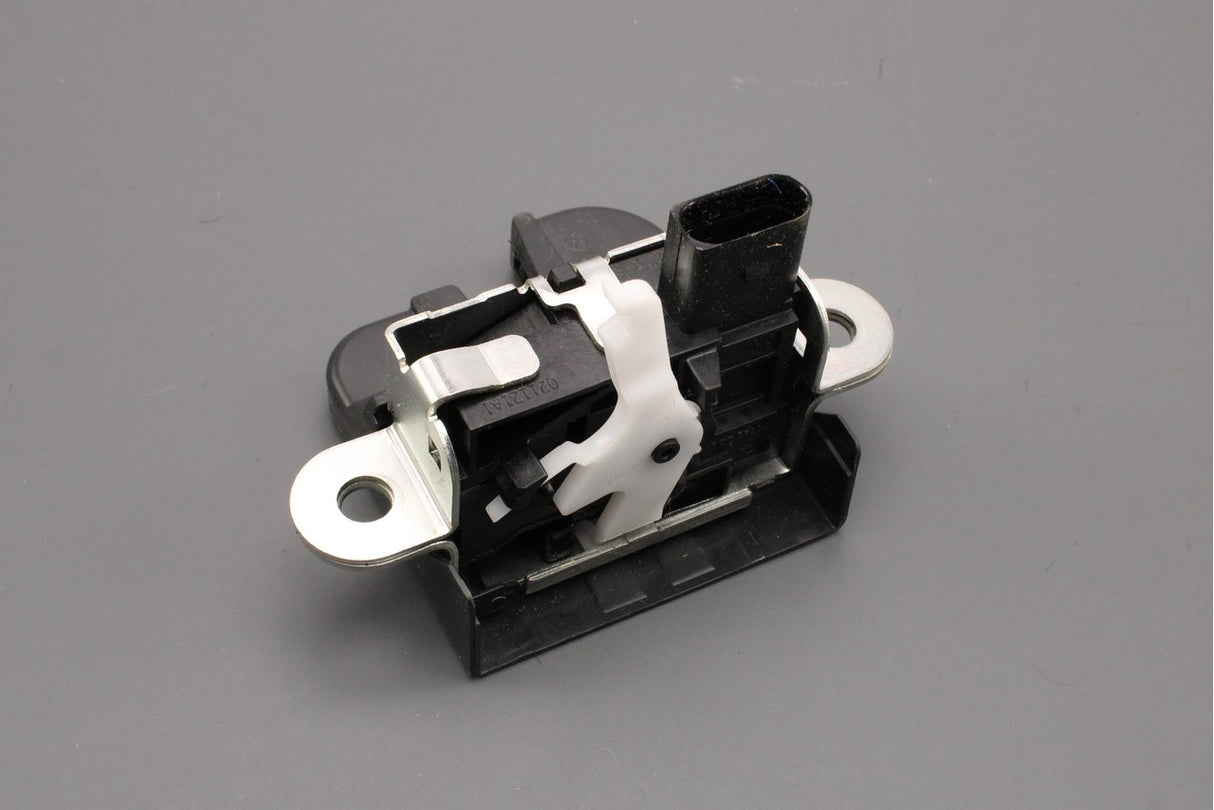 VW Up 12-24 Skoda Citigo SEAT Mii tailgate boot lid lock 1S0827505E 9B9