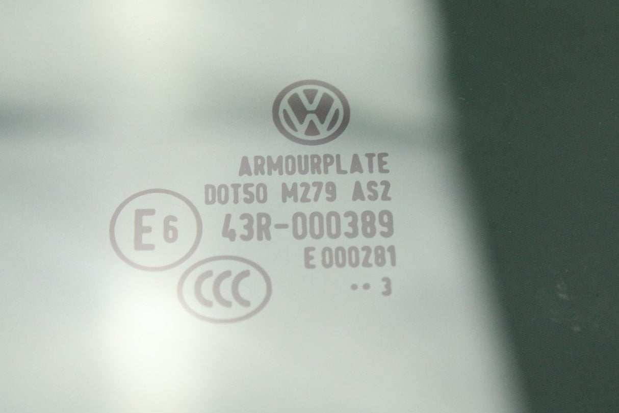 VW Polo AW 2018-on door window glass (front left) 2GS845201