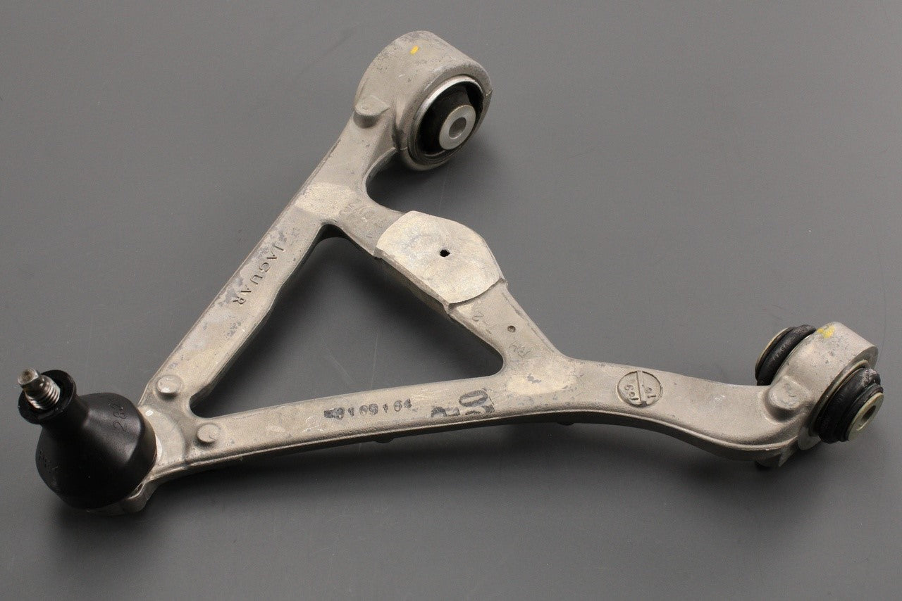 Jaguar XJ S-Type XF XK 1999-2019 upper control arm (rear right