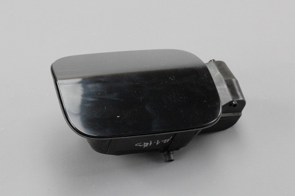 Skoda Superb 3T Saloon 2008-15 fuel tank filler flap 3T5809857B GRU