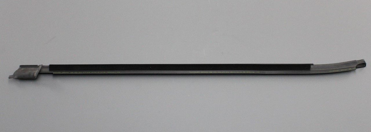 VW Polo 6C 10-17 window aperture seal (rear outer right) 6R6839478 5AP