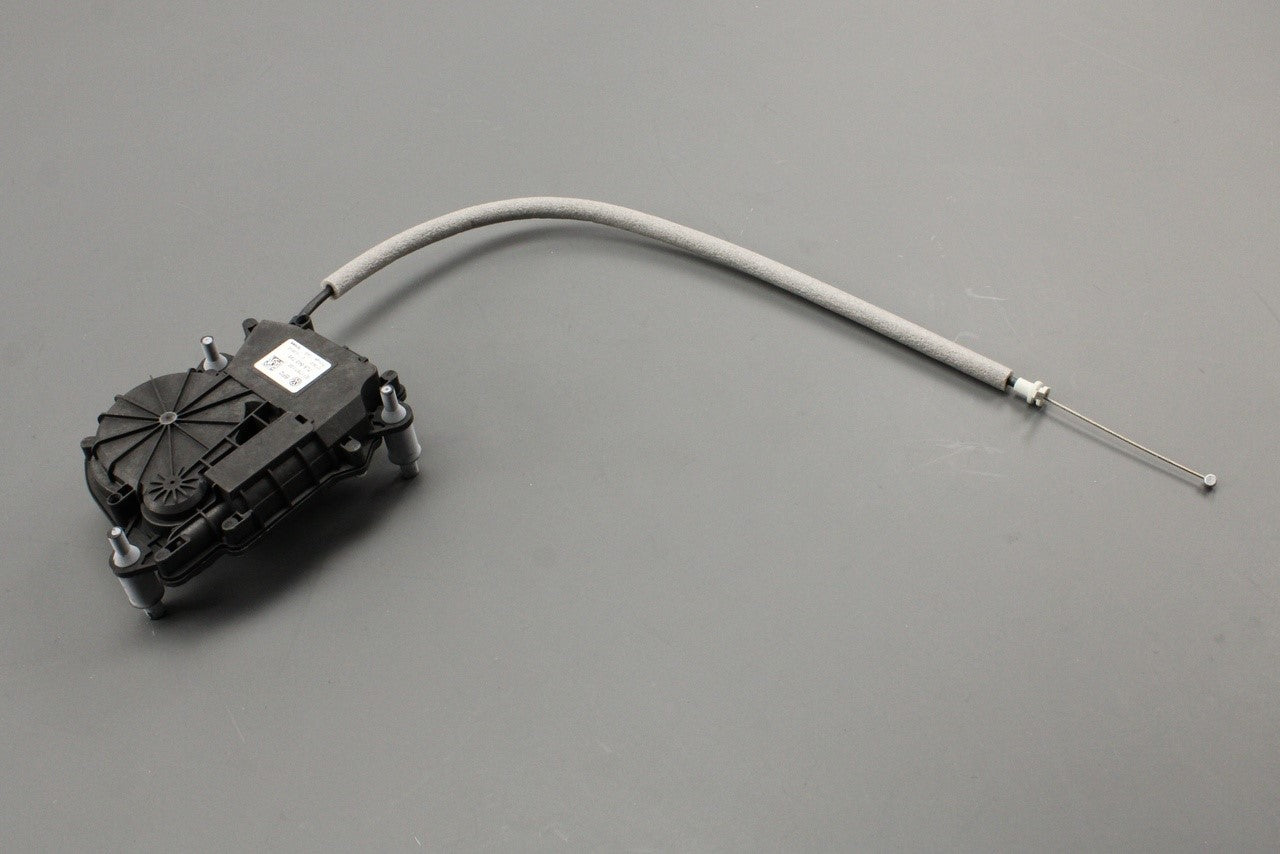 メル68775 VW Transporter 20-on sliding door power latching motor (right