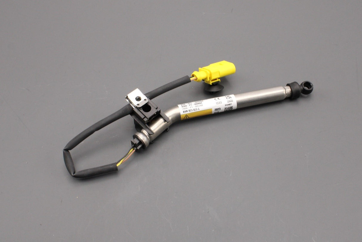 Audi A5 S5 RS5 2017-on pedestrian protection bonnet activator 8W6823823C