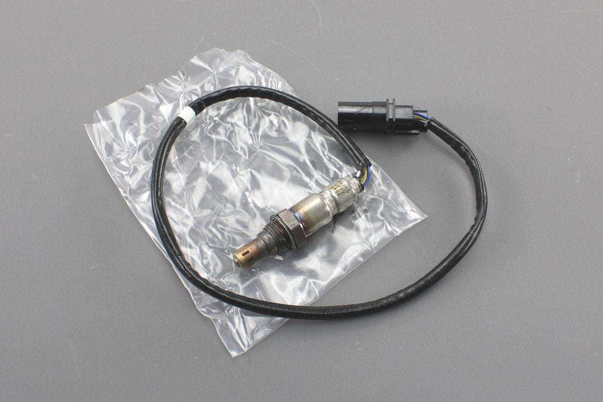 VW Golf Caddy Audi A3 SEAT Skoda 1.6 TDI lambda sensor 03L906262A