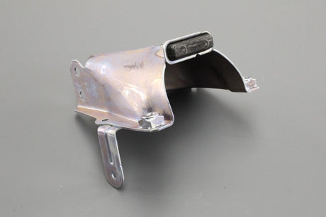 Audi A4 A5 S5 Q5 10-17 engine mount retaining plate (3.0 TDI) 8K0399059F