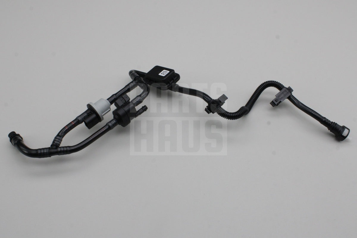 VW Polo AW Skoda SEAT 1.0 TSI vacuum pipe with AKF valve 04C133366BA