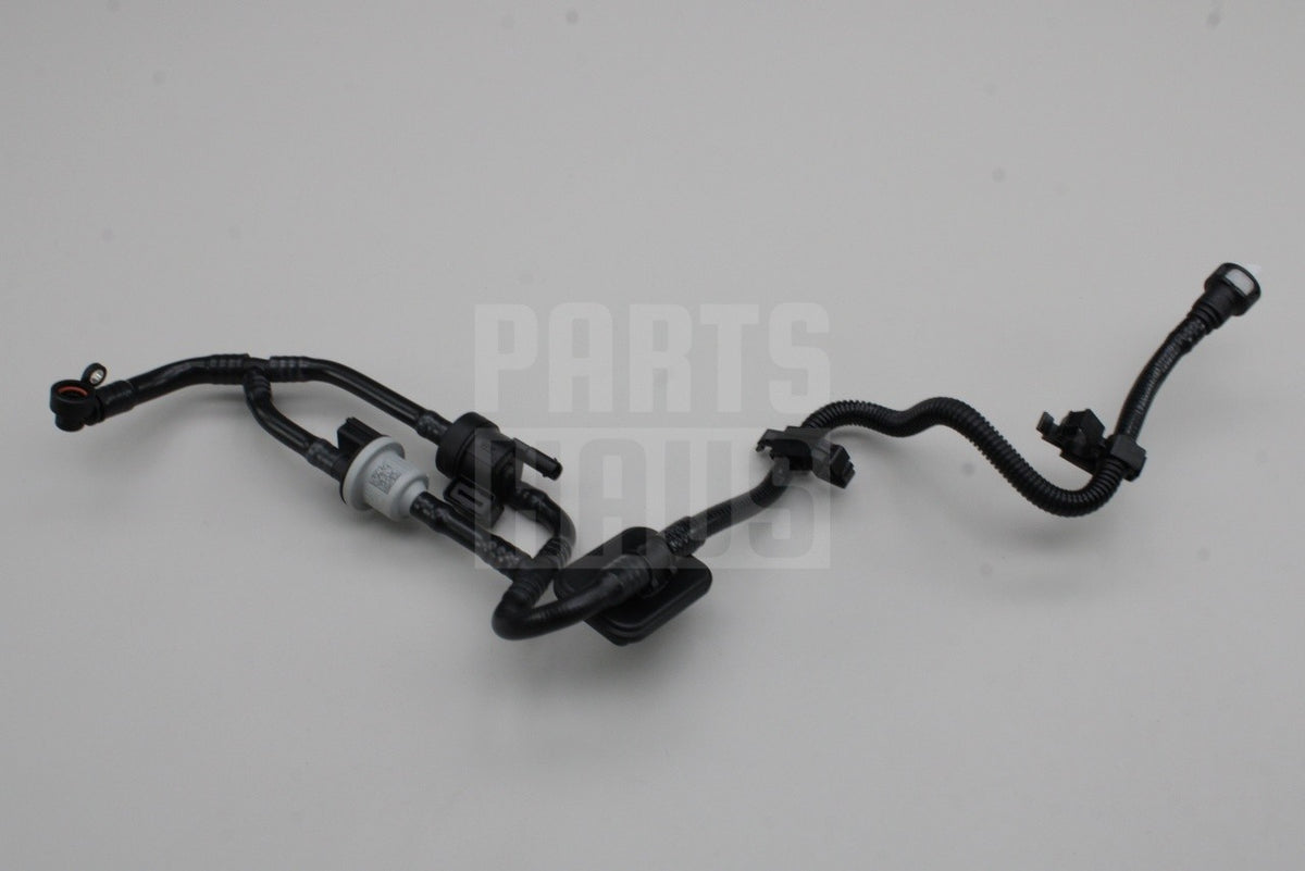 VW Polo AW Skoda SEAT 1.0 TSI vacuum pipe with AKF valve 04C133366BA