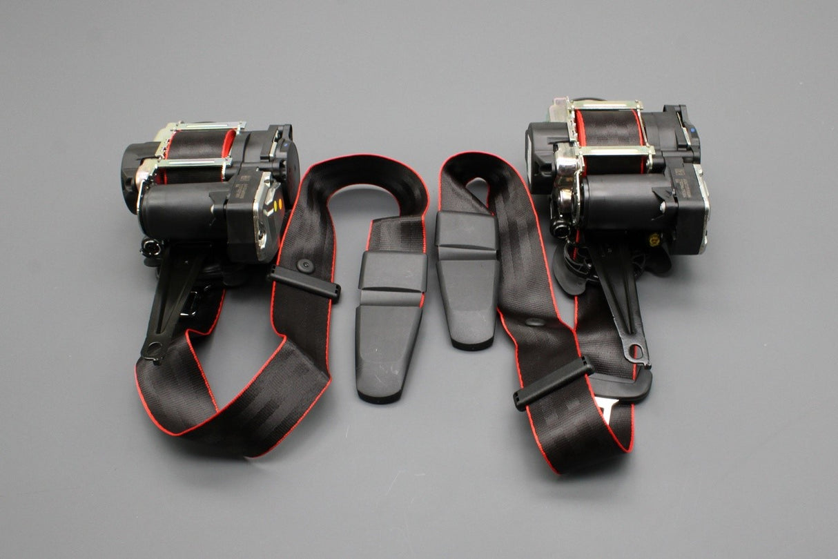 Audi RS4 RS5 2018-2025 front seat belts pair (left/right) 8W0857706G VM1