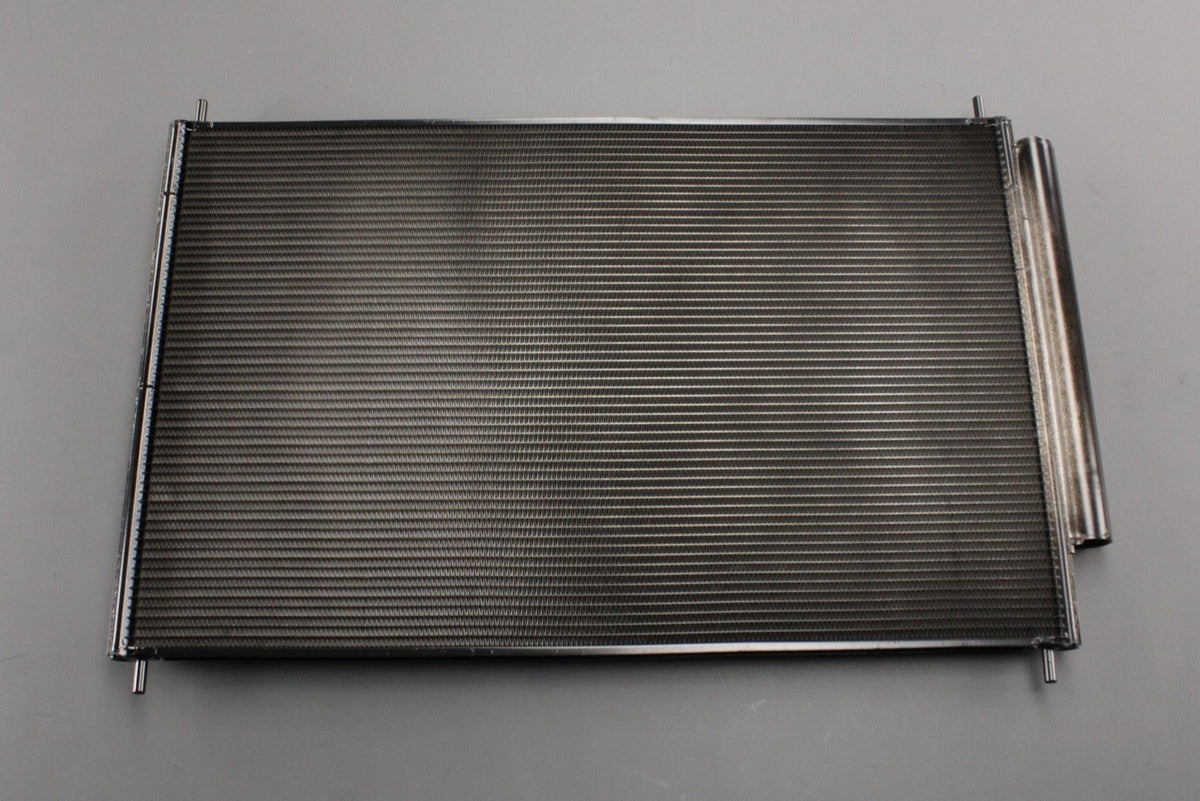 Toyota Auris 06-18 Avensis 08-11 Corolla air-con condenser 88460-AZ002, view 1