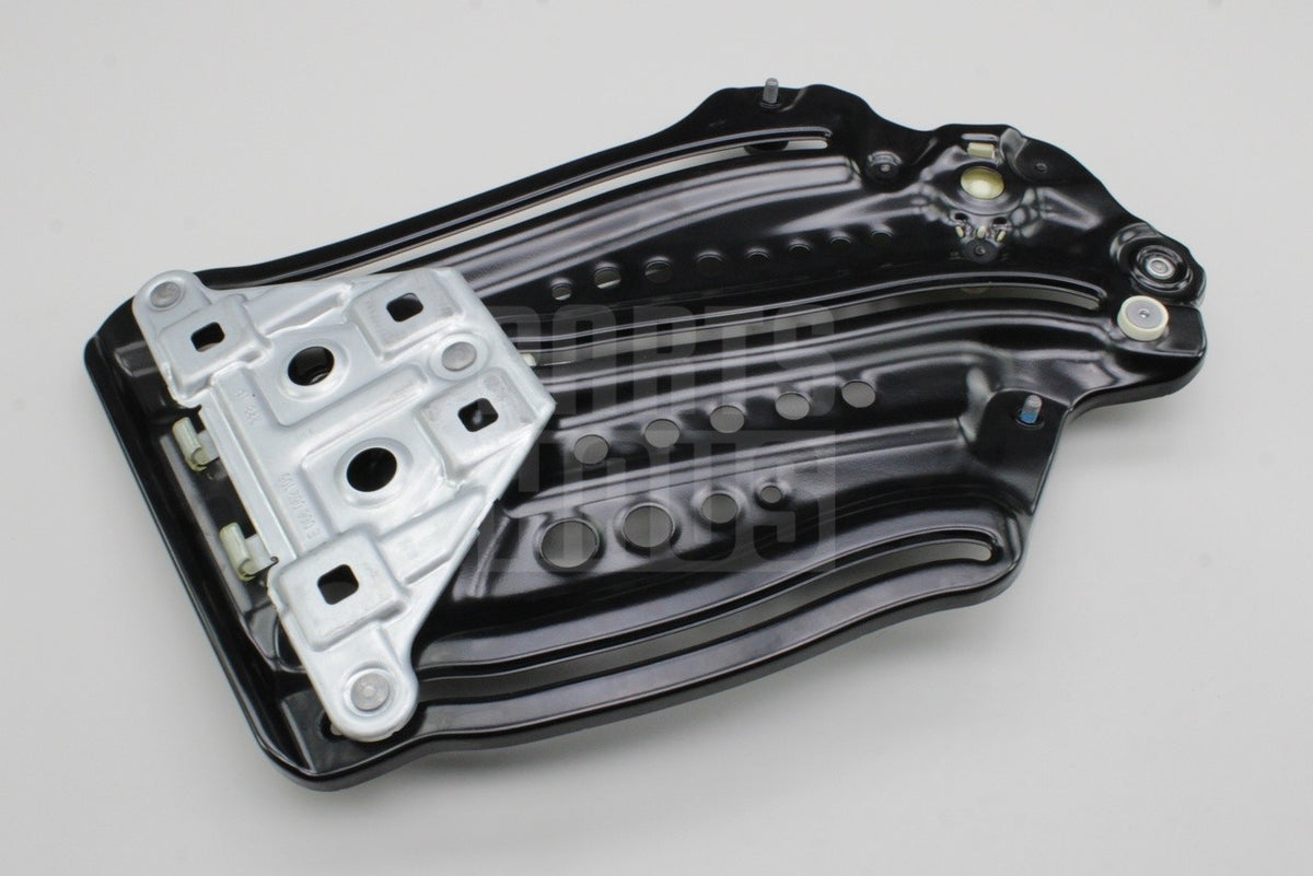 Audi A5 S5 RS5 Cabriolet 2010-17 rear window regulator (right) 8F0839462