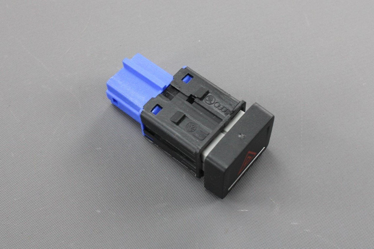 VW Golf MK7 MK7.5 Scirocco hazard light warning switch 5G0953509A