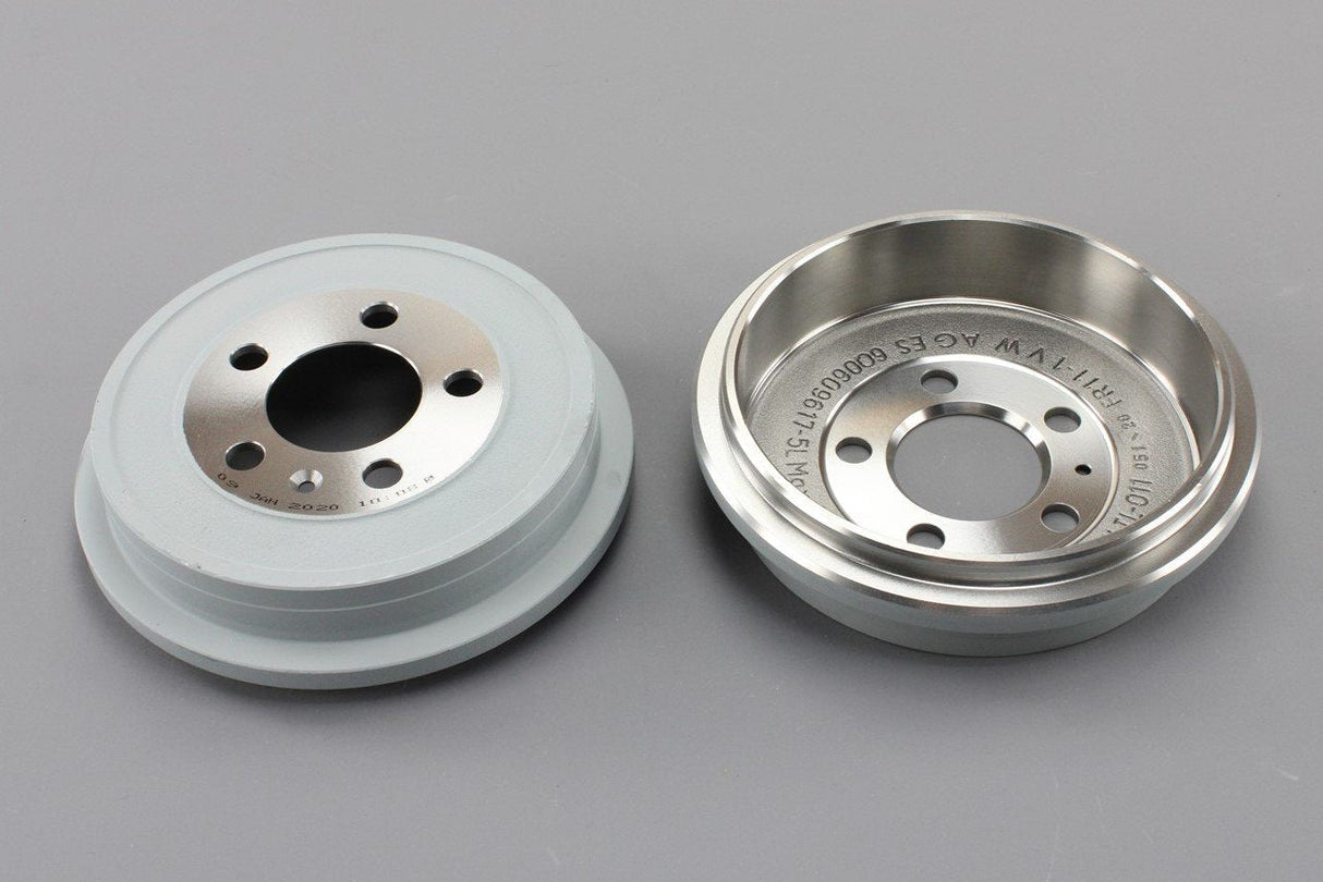 VW Polo 9N 9N3 6R 6C Audi A2 Skoda SEAT rear brake drums (x2) 6Q0609617