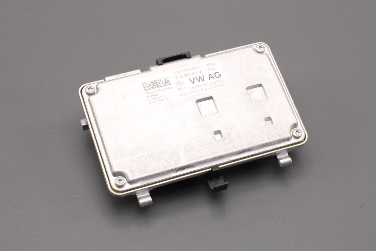 VW Golf Audi A3 8V Skoda SEAT front driver assistance camera 3Q0980654L