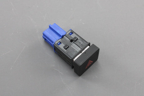 VW Golf MK7.5 17-20 Passat Jetta hazard warning switch 17A953509A ECU