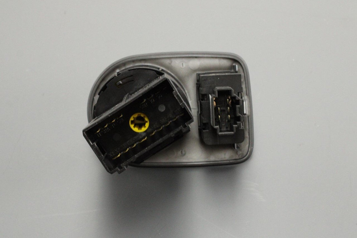 SEAT Ibiza 2013-2015 RHD headlight switch 6J2941531T AT7