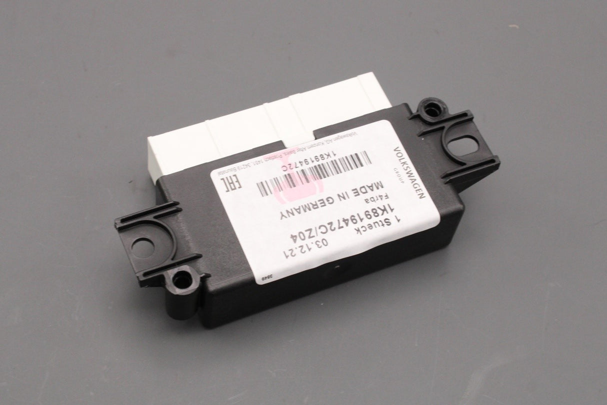 VW Passat B8 SEAT Alhambra parking sensors control unit 1K8919472C Z04