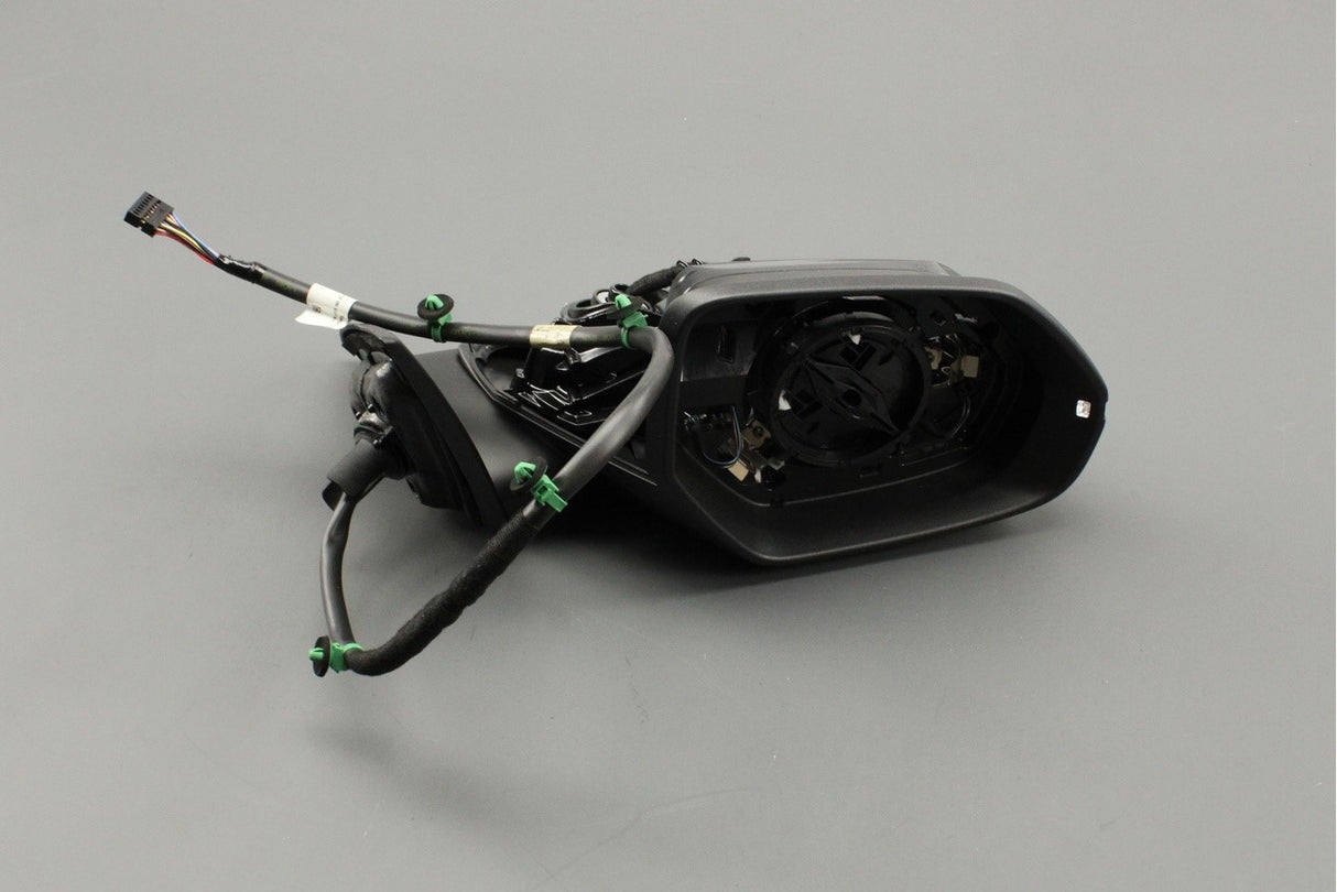 Audi Q8 RSQ8 2019-on RHD wing mirror housing (right) 4M8857410AN 9B9