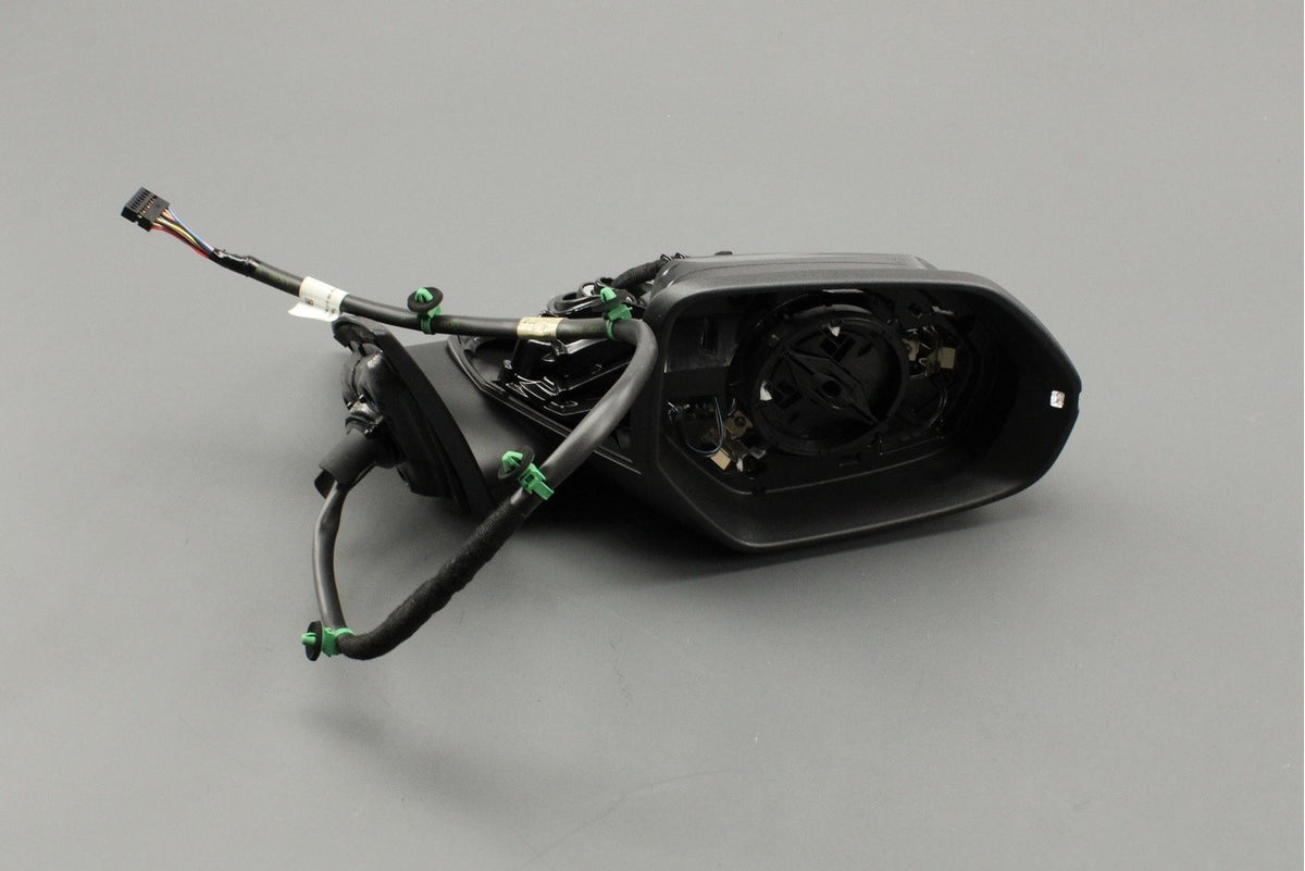 Audi Q8 RSQ8 2019-on RHD wing mirror housing (right) 4M8857410AN 9B9, view 1