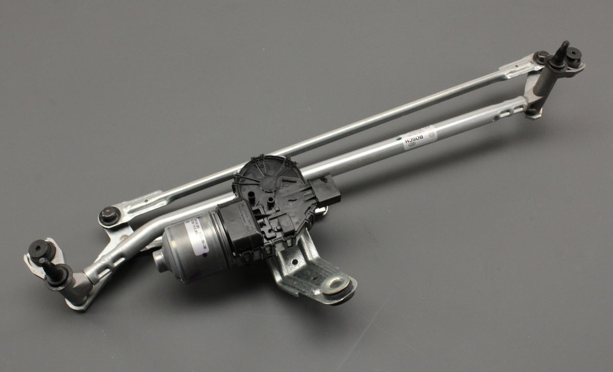 VW Beetle 2012-18 front windscreen wiper motor linkage RHD 5C2955601, view 1