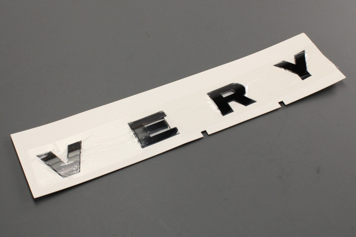 Land Rover Discovery 4 2010-2016 'VERY' emblem badge (front) LR051558, view 1