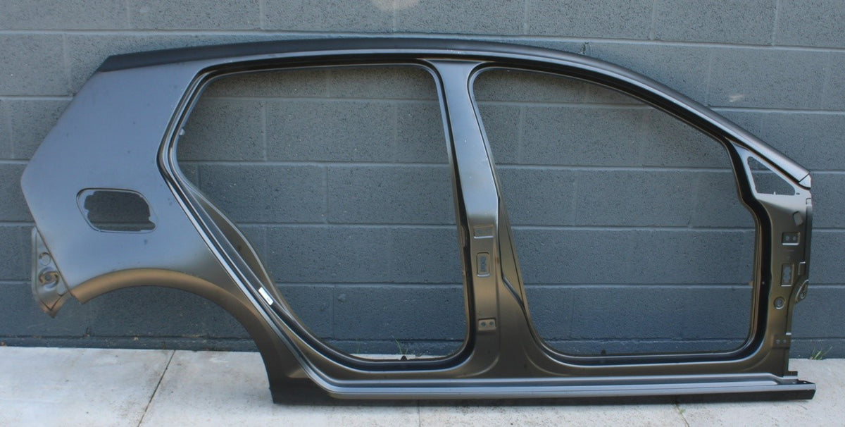 Golf MK7 MK7.5 2013-2020 4 door side body panel (right) 5G4809052A, view 1