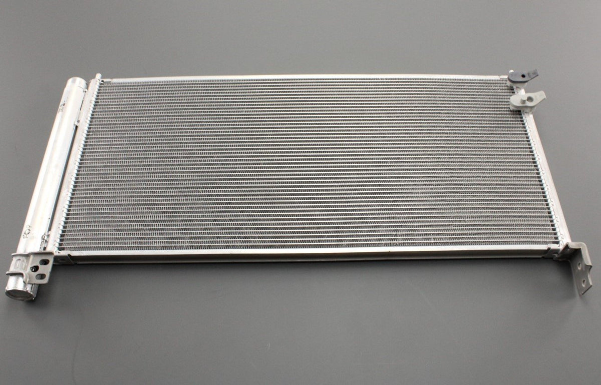 Toyota Auris 2012-2018 air conditioning condenser 88450-02430, view 1