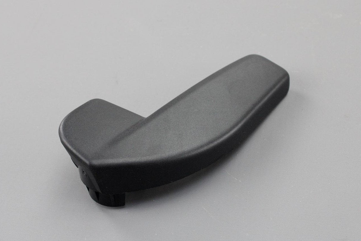 Skoda Octavia 2013-20 Karoq Bonnet pull release handle 5E2823533 9B9