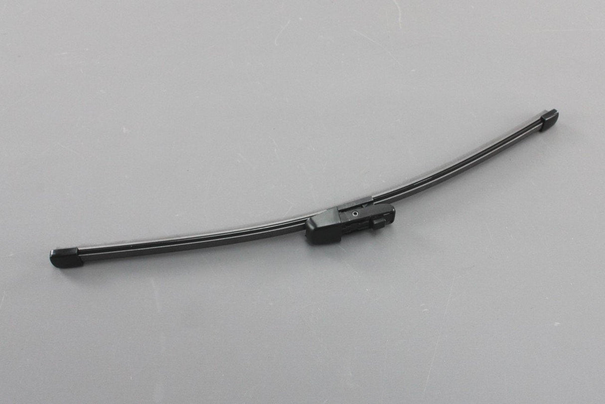 VW Passat B8 Estate 2015-on rear wiper blade (340mm) 3G9955427B