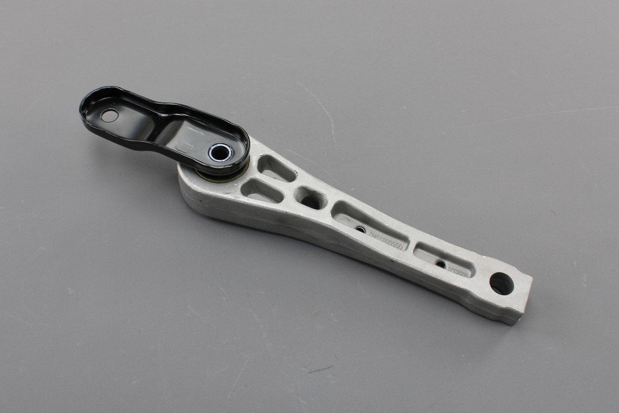 VW Tiguan 2012-16 Audi Q3 rear engine mount support 7N0199855D