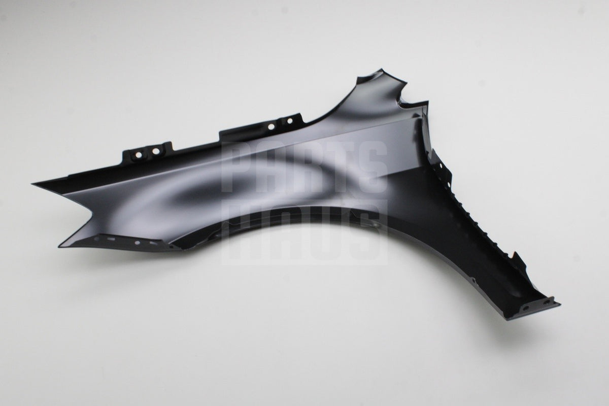 VW Golf MK7 2013-2016 front wing body panel (right) 5G0821106A