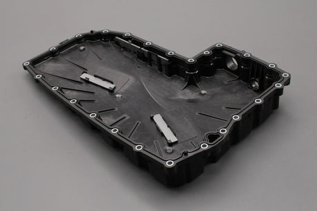 Audi A4 A5 A6 A7 Q5 7 speed automatic gearbox oil sump 0CK321359N