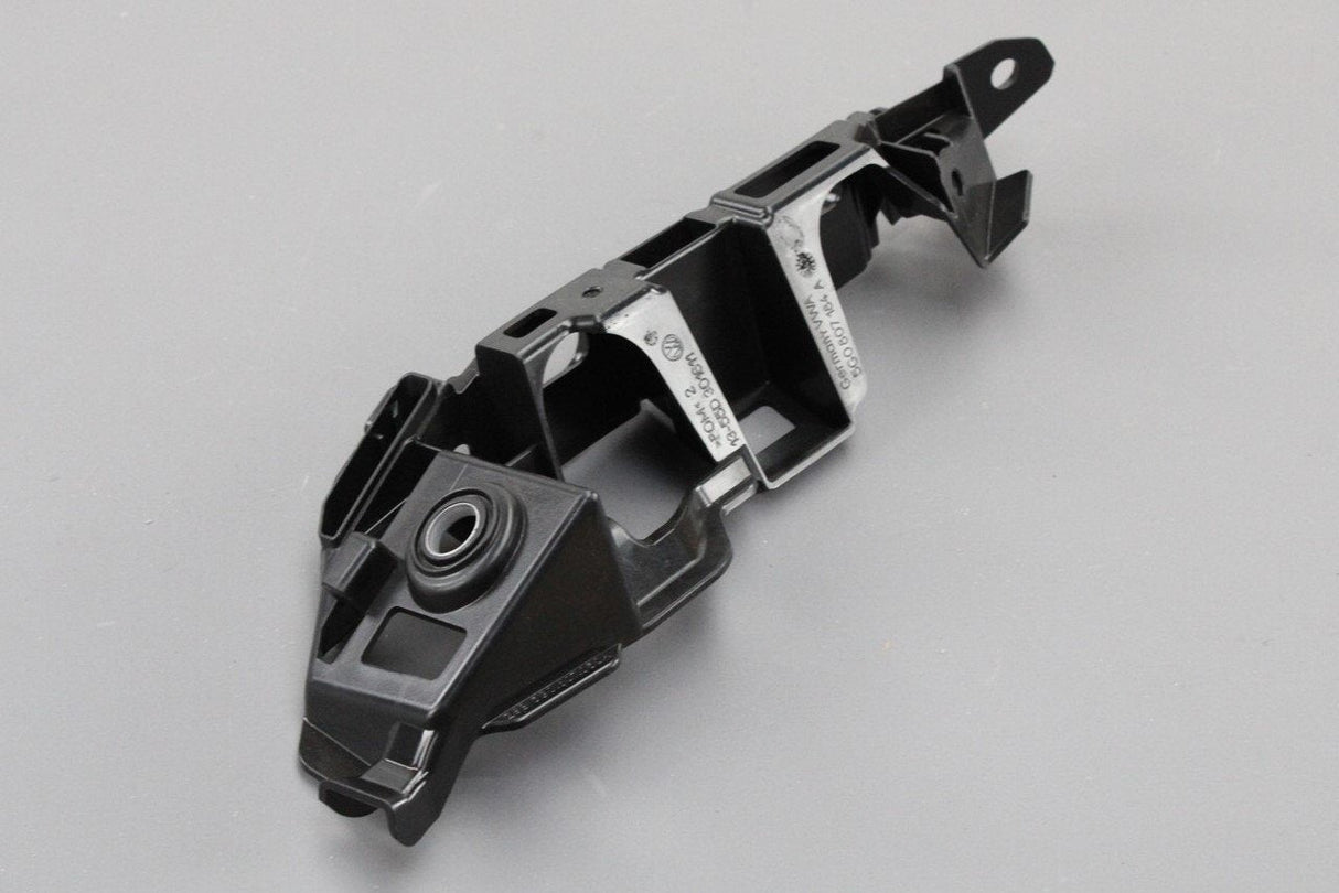 VW Golf MK7 2013-16 front bumper bracket guide (right) 5G0807050A