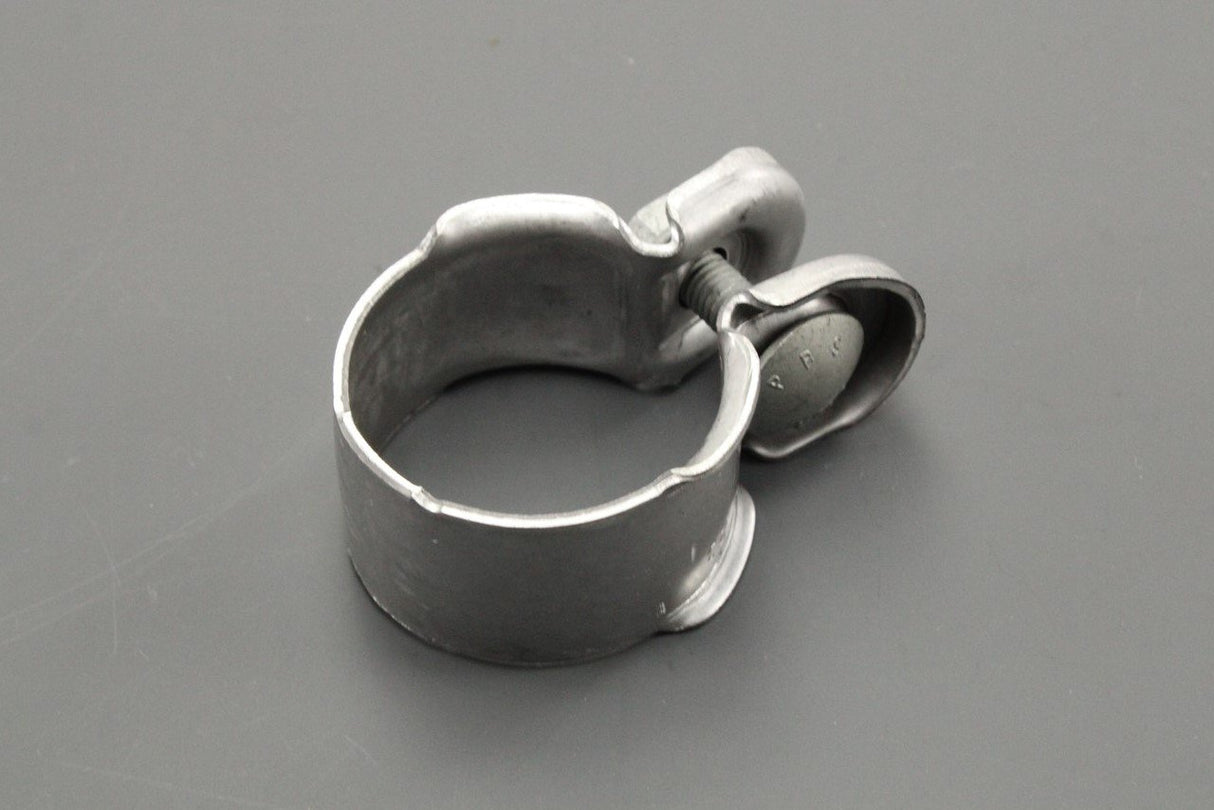 Ford exhaust clamp 1787819