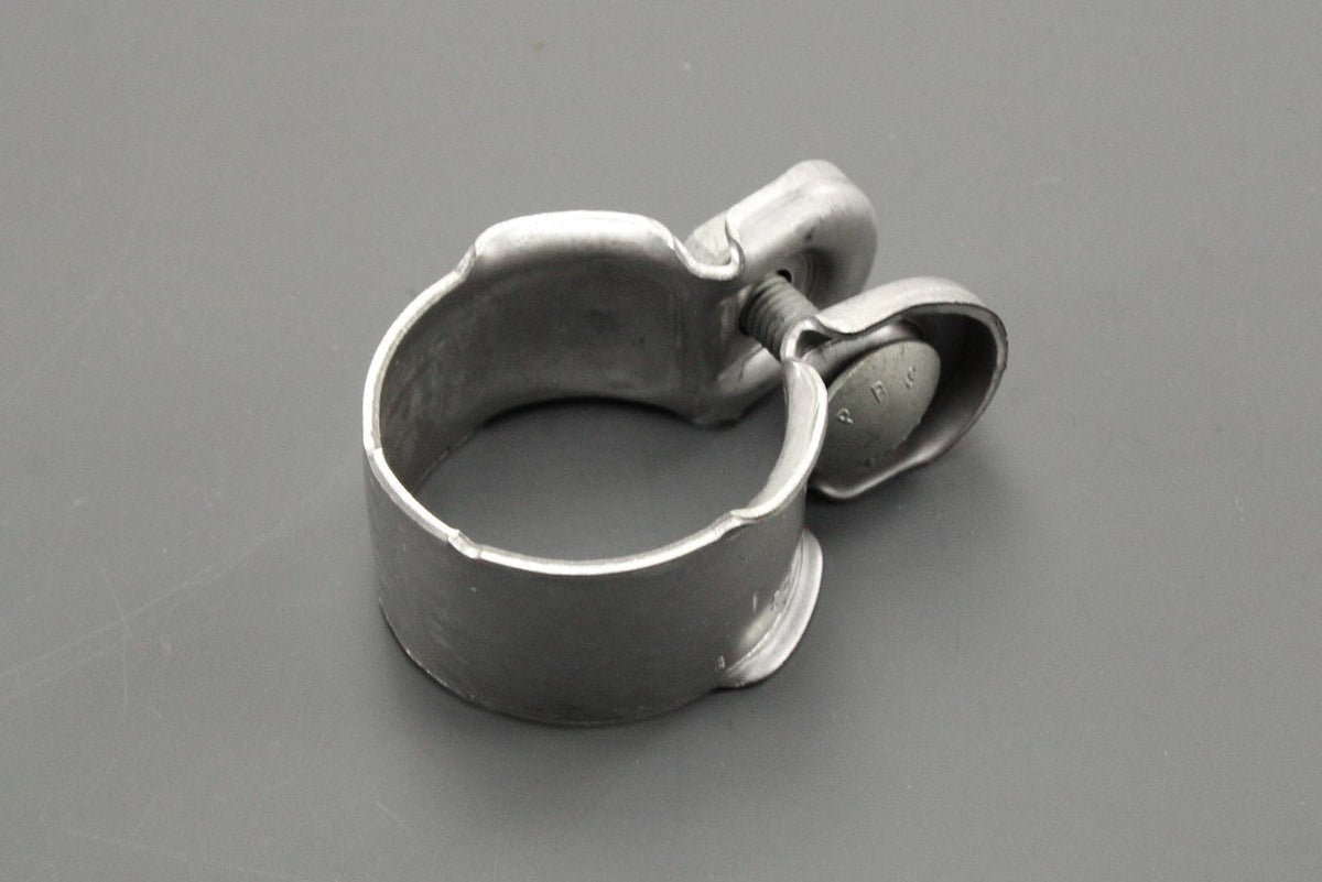Ford exhaust clamp 1787819, view 1